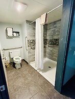 Silver Sands Hotel & Resort