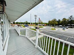 Silver Sands Hotel & Resort