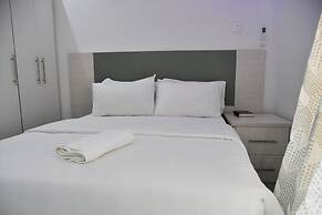 Alexandrina's Corner Bed and Breakfast