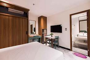 Luxe Paradise Suites Hotel Hoang Cau