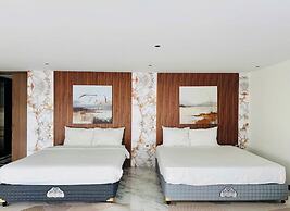 Luxe Paradise Suites Hotel Hoang Cau