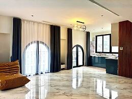 Luxe Paradise Suites Hotel Hoang Cau