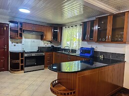 Lux Suites Greenpark Getaway Bungalows