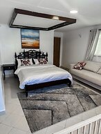 Lux Suites Greenpark Getaway Bungalows