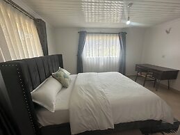 Lux Suites Greenpark Getaway Bungalows