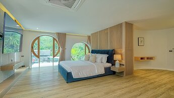 A Dream Naka Island - Beachfront Retreat