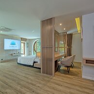 A Dream Naka Island - Beachfront Retreat