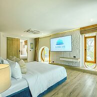 A Dream Naka Island - Beachfront Retreat