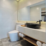 A Dream Naka Island - Beachfront Retreat