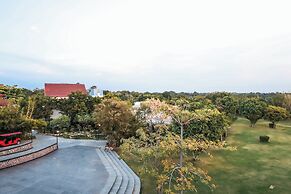 Estherea Blackrock Resort and Spa