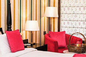 Estherea Blackrock Resort and Spa