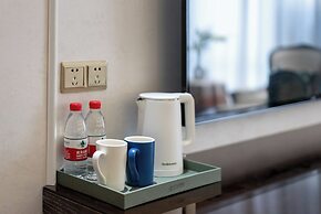 AI Stay Future Hotel - Xi'an Drum Tower Old City Root G Park Store