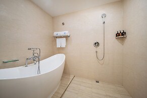 AI Stay Future Hotel - Xi'an Drum Tower Old City Root G Park Store