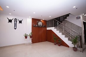 Hotel Moon Taj Near Yashobhoomi