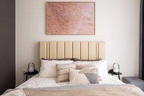 Skyline Serenity 1Bedroom-The Peak