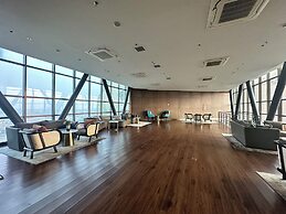 Skyline Serenity 1Bedroom-The Peak