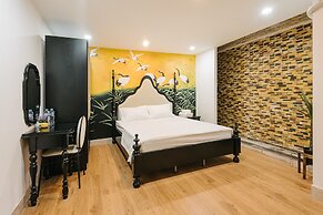 Sun Clover Boutique Hotel