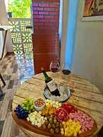 Guaruçá Pousada Apart Hotel