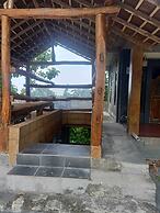 GRIYA SALAMAN HOMESTAY PANTAI WEDIOMBO
