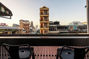 Lofty Comfort Stay-Relax by Soben Home