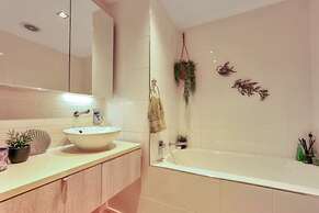 Benji Zen Retreat Unique Wavepool Adults Only