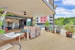 Benji Zen Retreat Unique Wavepool Adults Only