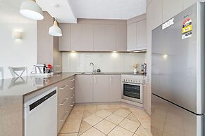 Harbour Haven Penthouse Marina View Balcony BBQ