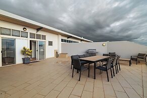 Harbour Haven Penthouse Marina View Balcony BBQ