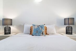 Harbour Haven Penthouse Marina View Balcony BBQ