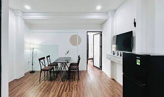 UNI DISTRICT 5 SAIGON