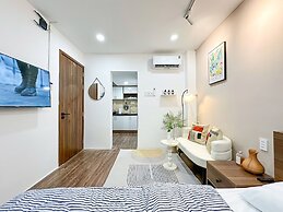 UNI DISTRICT 5 SAIGON