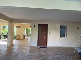 Thalassea - Athenian Riviera Escape