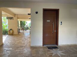 Thalassea - Athenian Riviera Escape