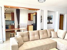 Thalassea - Athenian Riviera Escape