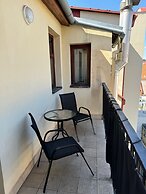 Cool Duplex With Terrace Near Florenc