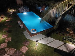 Blue Sparkle Resort