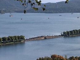 The Silk Lakehouse, Shangri-La Hangzhou