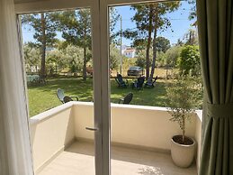 Tenedos İskele Otel