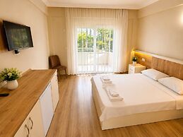 Tenedos İskele Otel