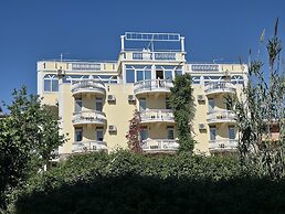 Bogumila Hotel