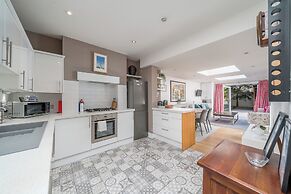 2Bedroom flat with garden in Battersea