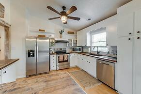 Pet-Friendly Lake Norman Retreat