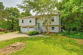 Pet-Friendly Lake Norman Retreat