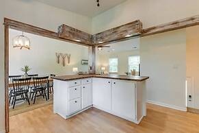 Pet-Friendly Lake Norman Retreat