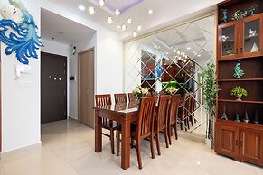 Gin House - Golden Mansion APT Phu Nhuan