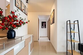 Gin House - Golden Mansion APT Phu Nhuan