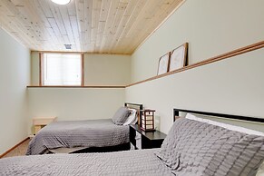 Pier, Catfish Lake Access: Eagle River Getaway!