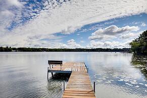 5 Mi to Sno-eagles Trails: Lakefront Getaway!