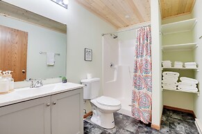 Pier, Catfish Lake Access: Eagle River Getaway!