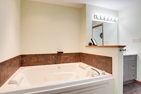 Pier, Catfish Lake Access: Eagle River Getaway!